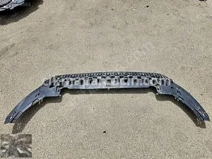 AUDİ A3 ÖN TAMPON SPOYLER ORJİNAL ÇIKMA PARÇA 8V5807233B