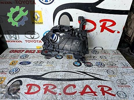 Audi A3 Bakalit çıkma parça