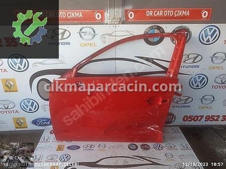 Audi A3 Kapı (Ön Sol) çıkma parça