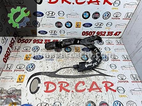 BMW 3 Serisi Tampon Braketi çıkma parça
