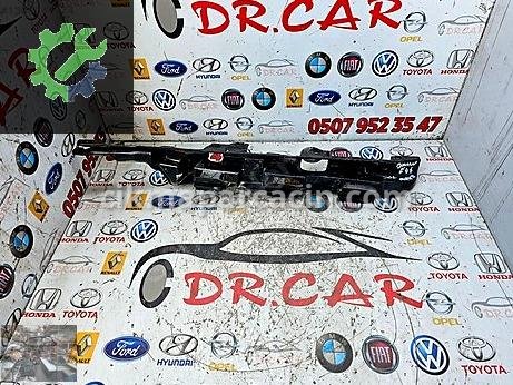 BMW 3 Serisi Tampon Braketi çıkma parça