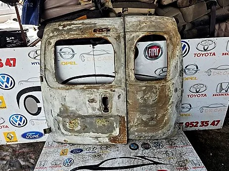 Citroen Nemo Bagaj Kapağı çıkma parça