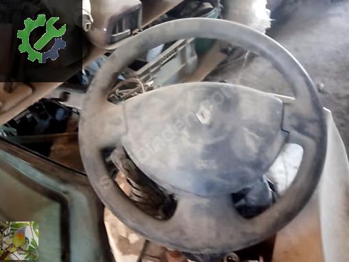 Renault Clio Direksiyon Simidi çıkma parça