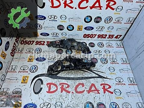 Dacia Sandero Tampon Braketi çıkma parça