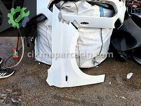 Fiat Egea Çamurluk (Ön) çıkma parça