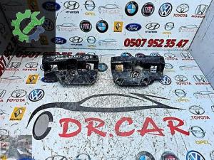 FİAT LİNEA SAĞ-SOL FAR BRAKETİ ORJİNAL ÇIKMA PARÇA 45225757 1. OEM 45225757