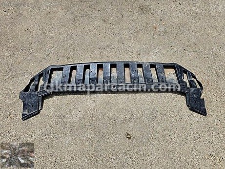 Ford Focus Ön Tampon çıkma parça