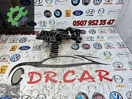 Audi A6 Far Braketi çıkma parça