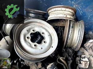 Ford b100 eski Transit 5 bijon jant