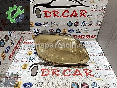 Hyundai Accent Sağ Ön Far çıkma parça