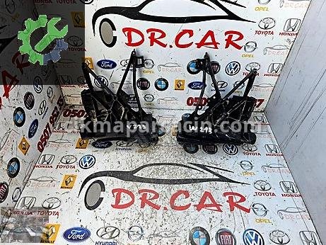 Mercedes-Benz CLA Far Braketi çıkma parça