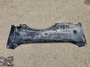 MG HS MOTOR ALT MUHAFAZA ORJİNAL ÇIKMA PARÇA 30136829 OEM 30136829