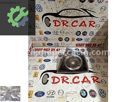 Mitsubishi Colt Sağ Arka Stop çıkma parça