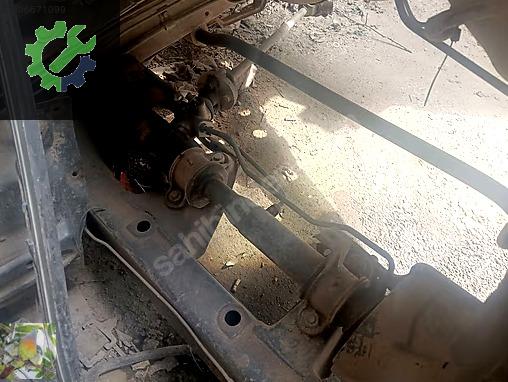 Mitsubishi L200 Direksiyon Kutusu çıkma parça