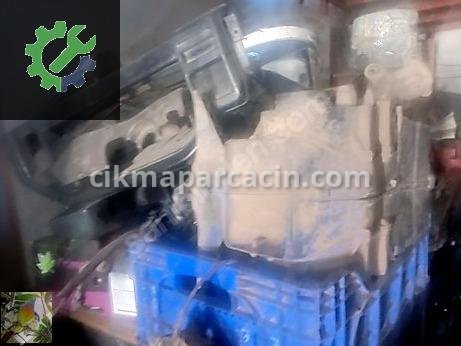Mitsubishi L300 Kalorifer Kutusu çıkma parça