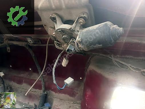 Mitsubishi L200 Silecek Motoru çıkma parça