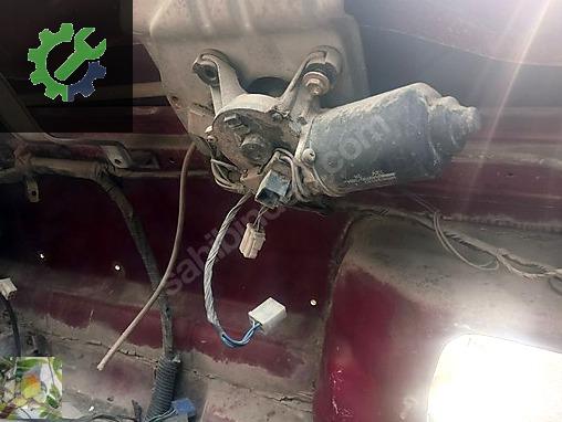Mitsubishi L200 Silecek Motoru çıkma parça