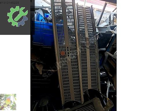 Fiat 124 Panjur çıkma parça