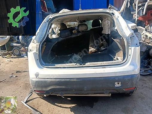 Nissan Qashqai Arka Koltuk çıkma parça