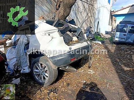 Nissan Qashqai Arka Dingil çıkma parça