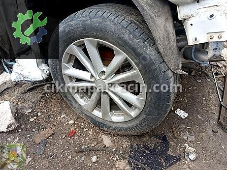Nissan Qashqai Jant çıkma parça