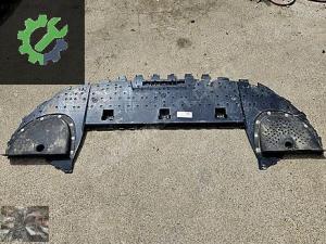 PEUGEOT 308 2021 ÖN TAMPON ALT MUHAFAZA ORJİNAL ÇIKMA 9835411980 (2. Adet)