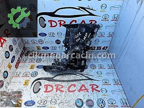 Peugeot 408 Tampon Braketi çıkma parça