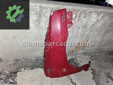 Renault Clio Çamurluk (Ön) çıkma parça