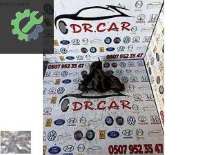 RENAULT CLİO 2 MEGANE 1 1.4 1.6 EGZOZ MANİFOLDU ÇIKMA ORJİNAL (2. Adet)