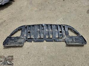 RENAULT CLİO 4 ÖN TAMPON ALT MUHAFAZA ORJİNAL ÇIKMA 622563607R