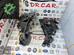RENAULT CLİO 5 SAĞ-SOL ÖN TAMPON BRAKETİ ORJİNAL 960168135R