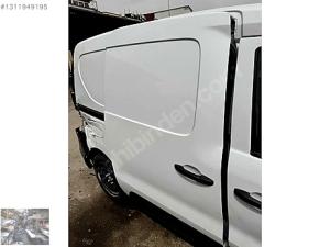 RENAULT EXPRESS SAĞ ARKA KAPI HATASIZ BEYAZ ÇIKMA ORJİNAL