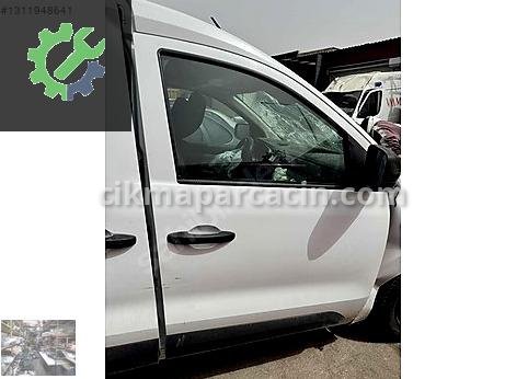 Renault Express Kapı (Ön Sağ) çıkma parça