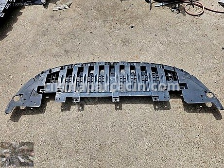 Renault Megane Ön Tampon çıkma parça