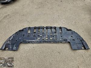 RENAULT MEGANE 4 ÖN TAMPON ALT MUHAFAZA ORJİNAL ÇIKMA 622351523R