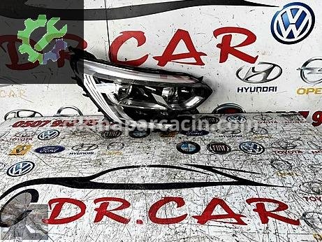 Renault Megane Sağ Ön Far çıkma parça