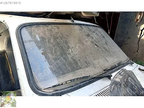 Renault R12 Ön Cam çıkma parça