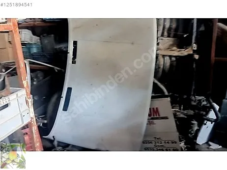 Renault R9 Kaput çıkma parça