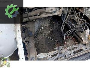 Renault 9 motoru beşiği alt Travers