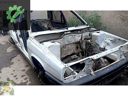 Renault R9 Radyatör Traversi çıkma parça