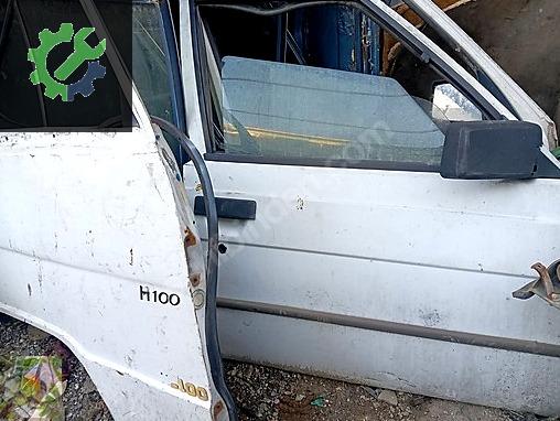Renault R9 Kapı (Ön Sağ) çıkma parça