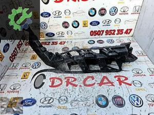 SEAT ATECA 20-24 SAĞ FAR BRAKETİ ORJİNAL ÇIKMA PARÇA 575807890A