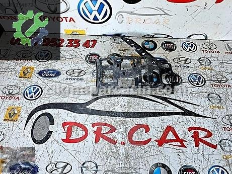 Skoda Octavia Tampon Braketi çıkma parça