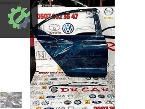 SKODA OCTAVİA SAĞ ARKA KAPI ÇIKMA ORJİNAL 2017-2023