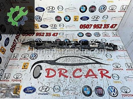 Skoda Superb Tampon Braketi çıkma parça