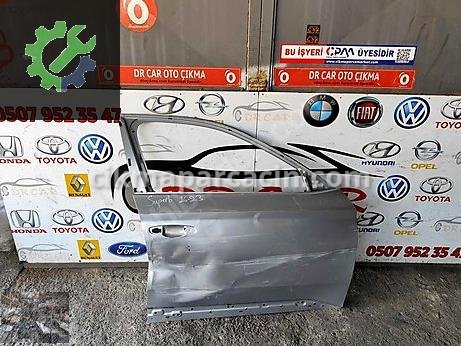 Skoda Superb Kapı (Ön Sağ) çıkma parça