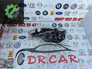 TOYOTA AURİS 12-18 SAĞ ÖN TAMPON BRAKETİ ORJİNAL 5253502050 4. OEM 5253502050