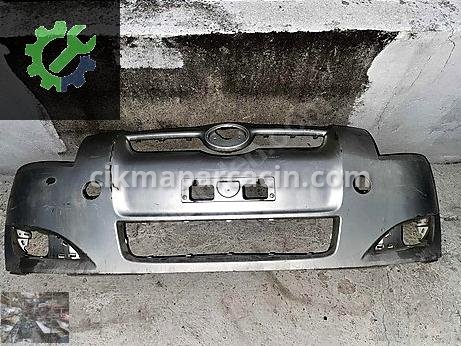 Toyota Auris Ön Tampon çıkma parça