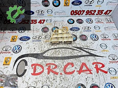 Toyota Corolla Tampon Braketi çıkma parça
