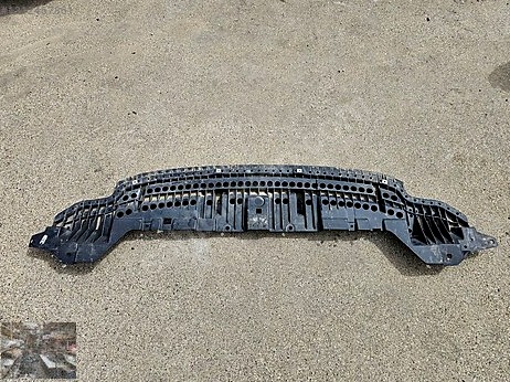 Toyota Corolla Ön Tampon çıkma parça